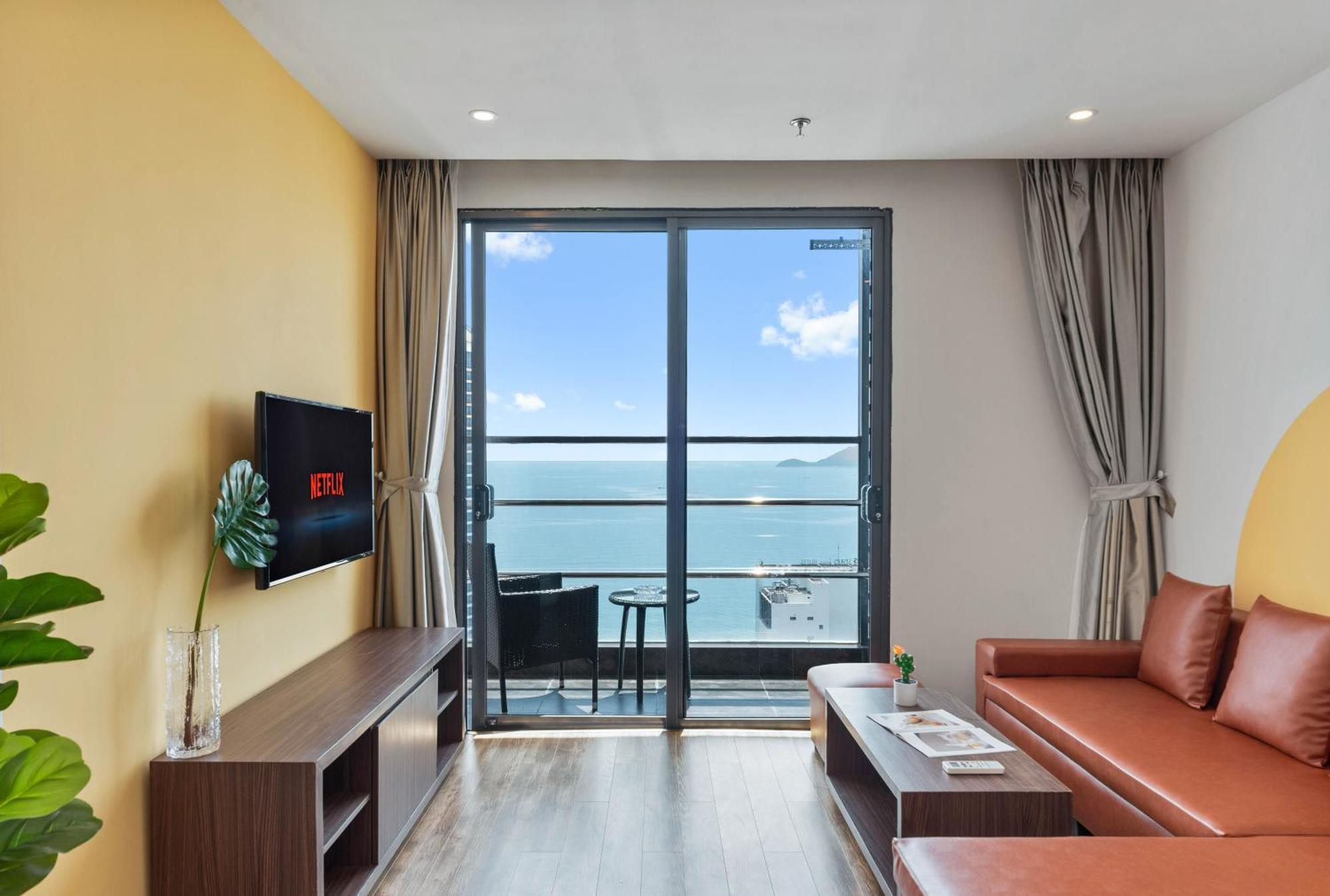 S Lux Apartment Virgo Nha Trang Exterior foto